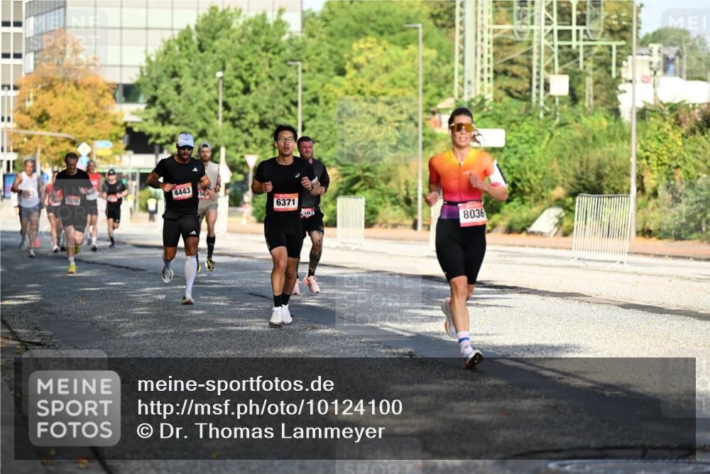 06.09.2026 - CURREX Alsterlauf Dr. Thomas Lammeyer http://msf.ph/oto/10124100 06.09.2026 09:40:52 Laufen 5370, 4443, 6371, 392, 8036 meine-sportfotos.de