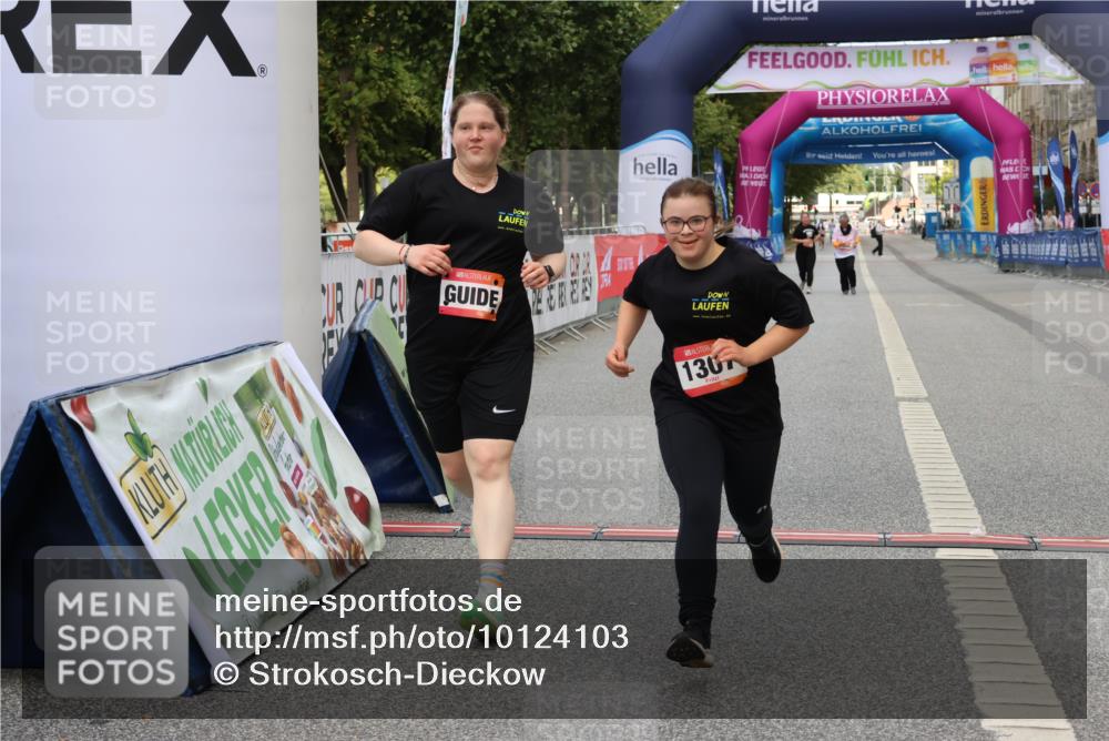 06.09.2026 - CURREX Alsterlauf Strokosch-Dieckow http://msf.ph/oto/10124103 06.09.2026 12:12:24 Ziel 1145, 1307 meine-sportfotos.de