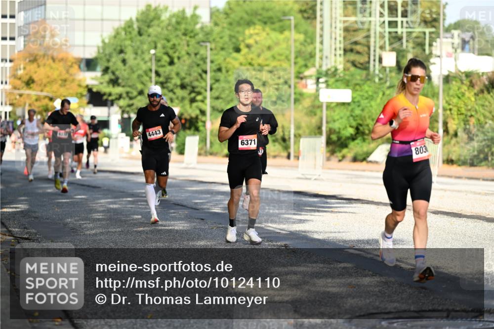 06.09.2026 - CURREX Alsterlauf Dr. Thomas Lammeyer http://msf.ph/oto/10124110 06.09.2026 09:40:53 Laufen 4443, 6371, 8, 803 meine-sportfotos.de