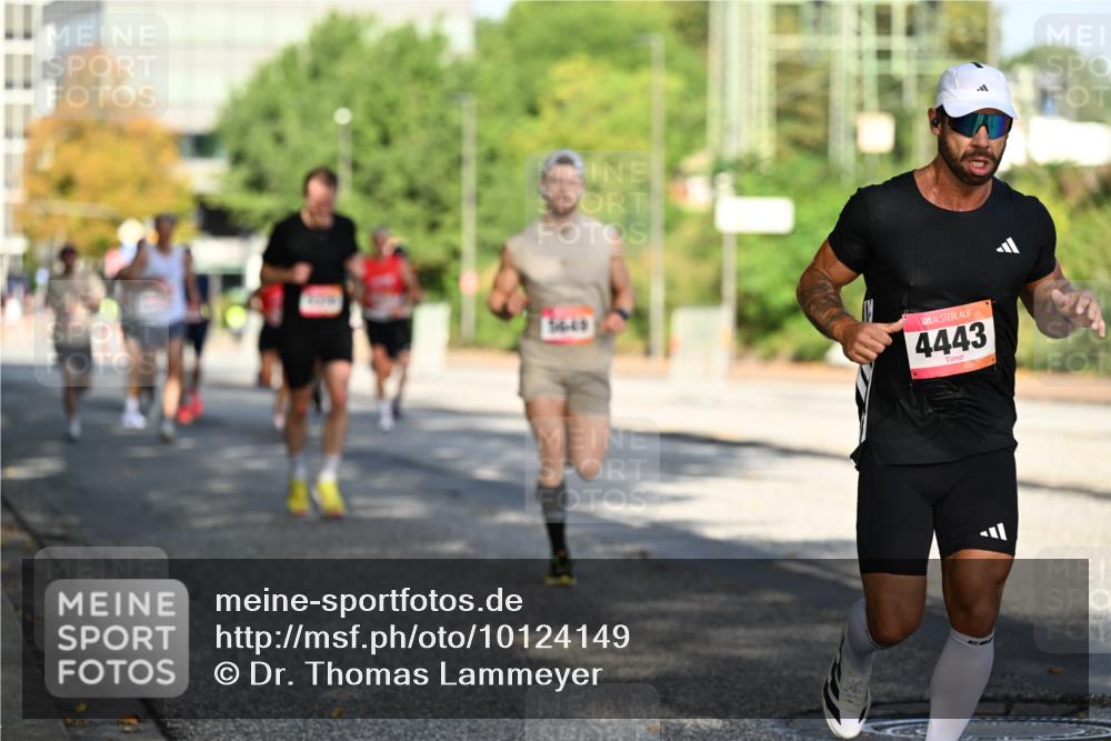 06.09.2026 - CURREX Alsterlauf Dr. Thomas Lammeyer http://msf.ph/oto/10124149 06.09.2026 09:40:56 Laufen 56, 49, 4443 meine-sportfotos.de