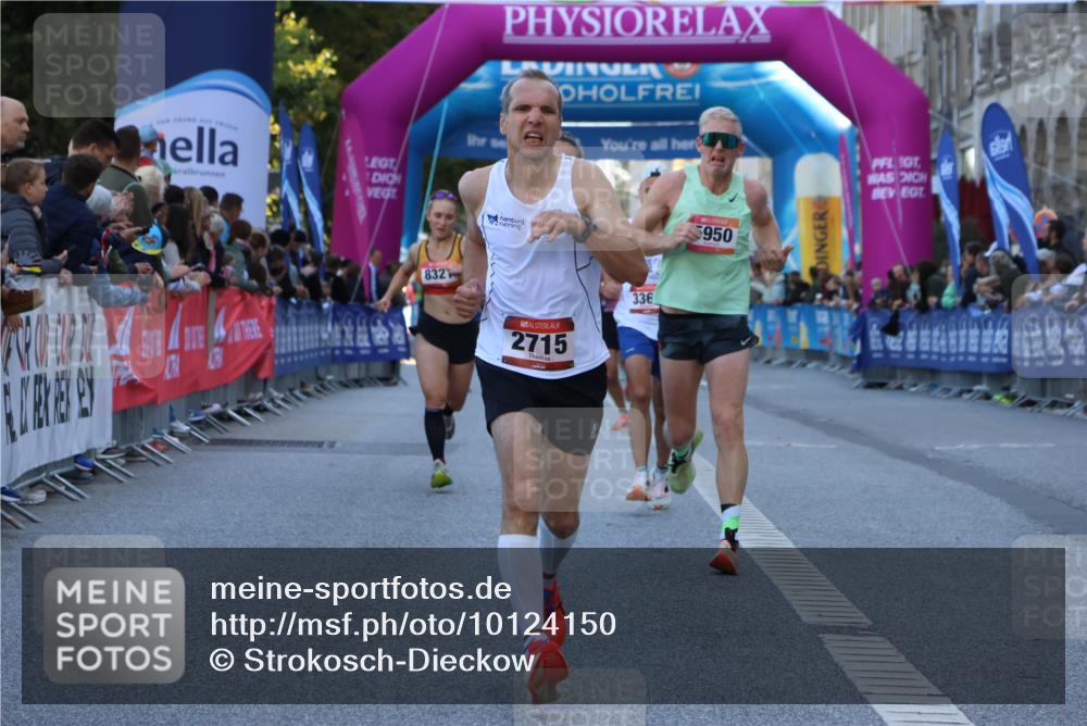 06.09.2026 - CURREX Alsterlauf Strokosch-Dieckow http://msf.ph/oto/10124150 06.09.2026 09:42:59 Ziel 2715, 3361, 5950, 6140, 6421, 8321 meine-sportfotos.de