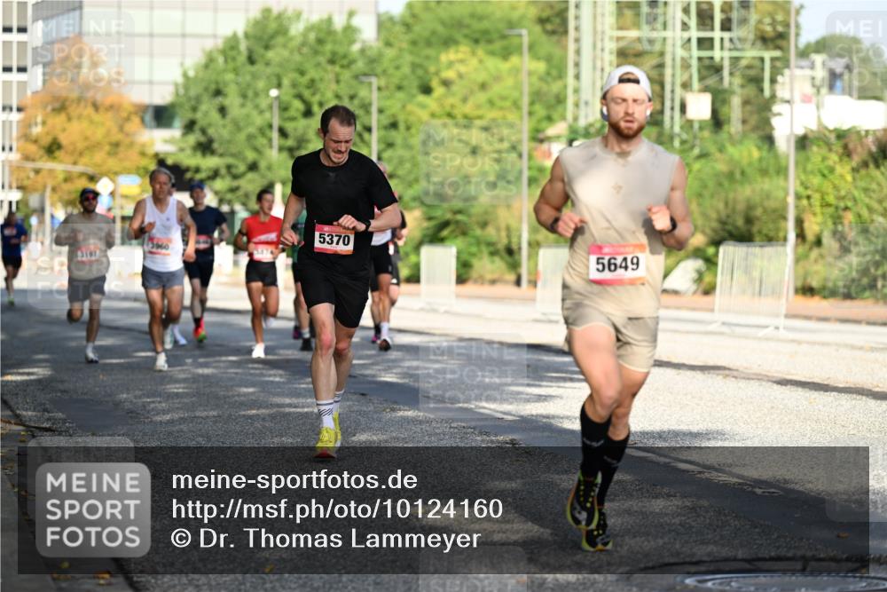 06.09.2026 - CURREX Alsterlauf Dr. Thomas Lammeyer http://msf.ph/oto/10124160 06.09.2026 09:40:57 Laufen 5370, 5649 meine-sportfotos.de