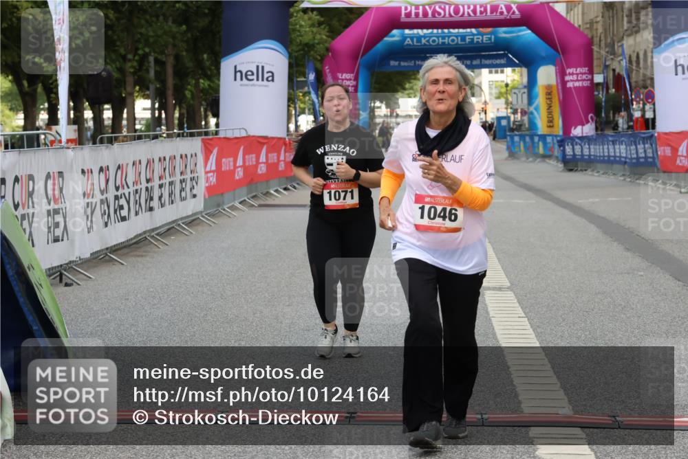 06.09.2026 - CURREX Alsterlauf Strokosch-Dieckow http://msf.ph/oto/10124164 06.09.2026 12:12:42 Ziel 1046, 1071 meine-sportfotos.de