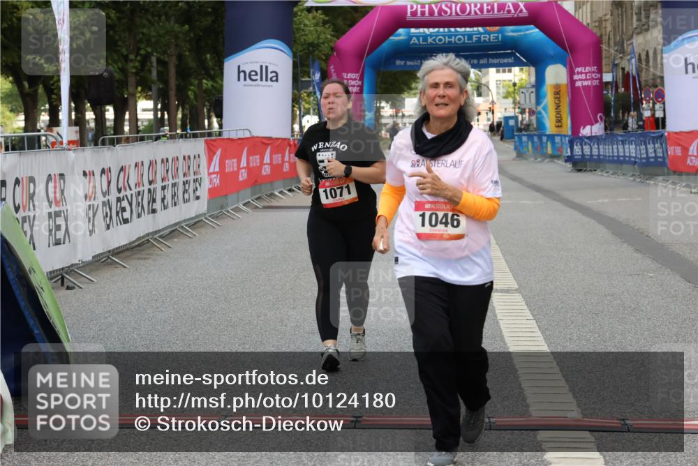 06.09.2026 - CURREX Alsterlauf Strokosch-Dieckow http://msf.ph/oto/10124180 06.09.2026 12:12:42 Ziel 1046, 1071 meine-sportfotos.de