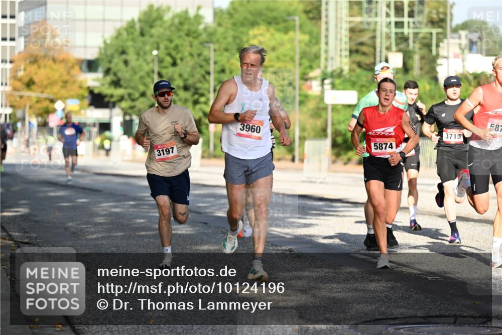 06.09.2026 - CURREX Alsterlauf Dr. Thomas Lammeyer http://msf.ph/oto/10124196 06.09.2026 09:41:01 Laufen 3197, 3960, 5874, 1552, 3715, 587 meine-sportfotos.de