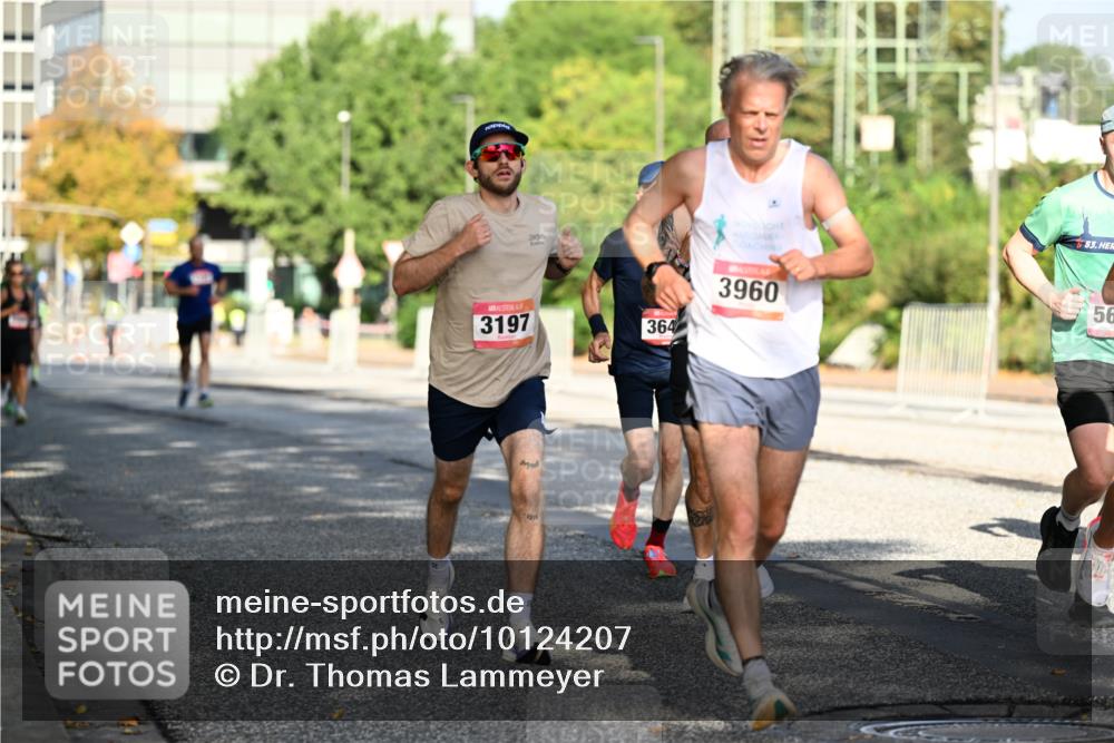 06.09.2026 - CURREX Alsterlauf Dr. Thomas Lammeyer http://msf.ph/oto/10124207 06.09.2026 09:41:02 Laufen 53, 3197, 364, 3960, 56 meine-sportfotos.de