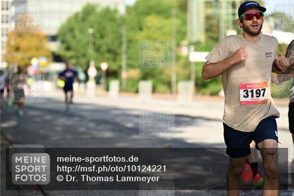06.09.2026 - CURREX Alsterlauf Dr. Thomas Lammeyer http://msf.ph/oto/10124221 06.09.2026 09:41:04 Laufen 3197, 1910 meine-sportfotos.de