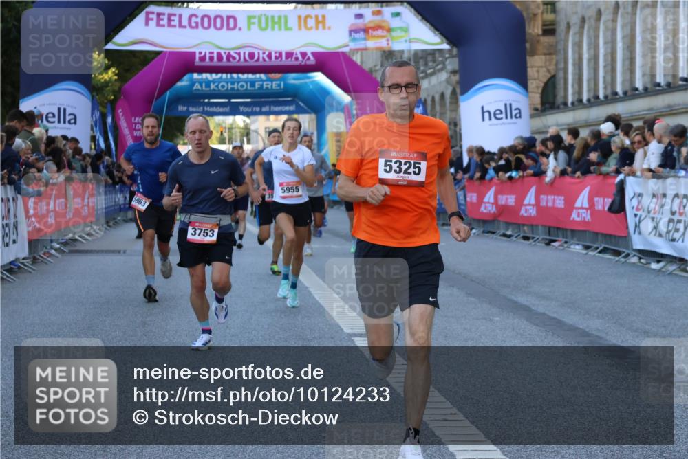 06.09.2026 - CURREX Alsterlauf Strokosch-Dieckow http://msf.ph/oto/10124233 06.09.2026 09:43:09 Ziel 2907, 3361, 3572, 3753, 5325, 5955, 5963, 6002, 6221, 8233, 8321, 8330 meine-sportfotos.de