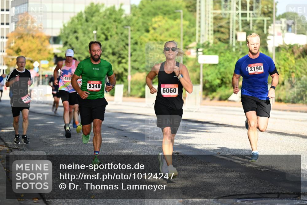 06.09.2026 - CURREX Alsterlauf Dr. Thomas Lammeyer http://msf.ph/oto/10124247 06.09.2026 09:41:10 Laufen 610, 4897, 5348, 6060, 2198 meine-sportfotos.de
