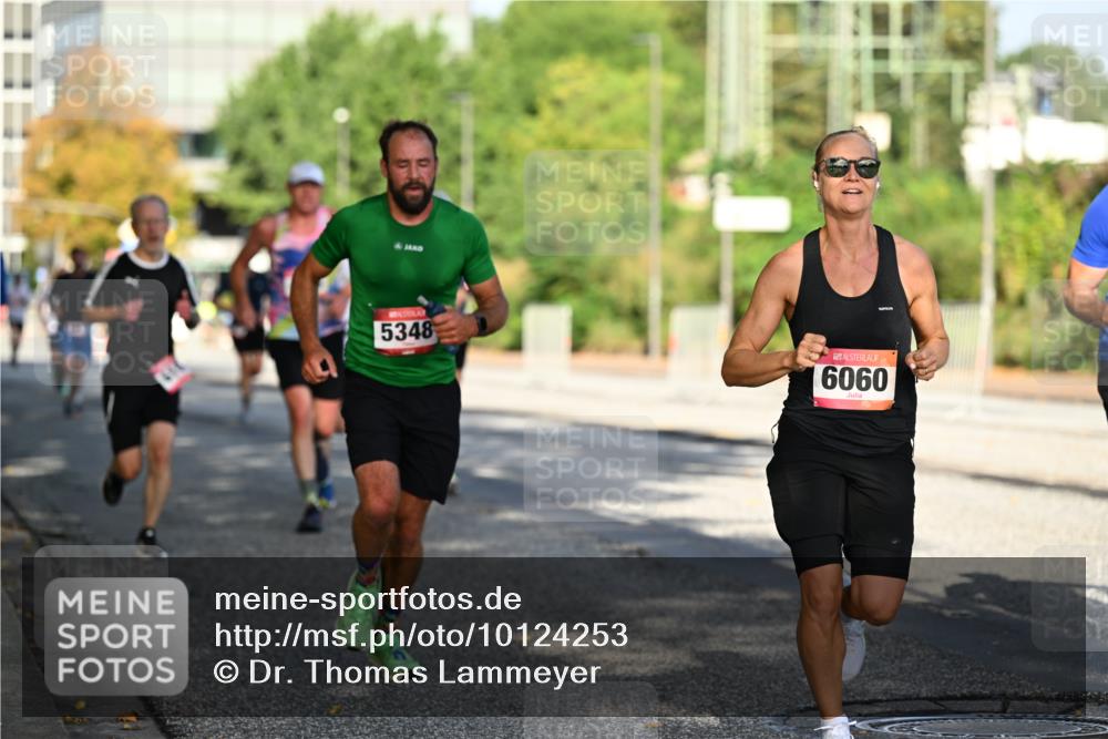 06.09.2026 - CURREX Alsterlauf Dr. Thomas Lammeyer http://msf.ph/oto/10124253 06.09.2026 09:41:11 Laufen 5348, 6060 meine-sportfotos.de