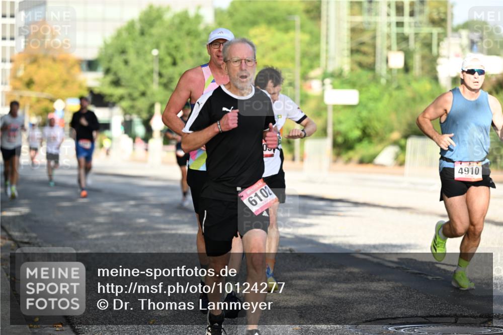06.09.2026 - CURREX Alsterlauf Dr. Thomas Lammeyer http://msf.ph/oto/10124277 06.09.2026 09:41:13 Laufen 6102, 9, 4910 meine-sportfotos.de