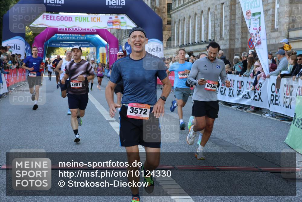06.09.2026 - CURREX Alsterlauf Strokosch-Dieckow http://msf.ph/oto/10124330 06.09.2026 09:43:14 Ziel 2137, 2907, 3366, 3572, 3753, 5325, 5649, 5776, 5904, 5952, 5955, 5963, 6002, 8233, 8330 meine-sportfotos.de