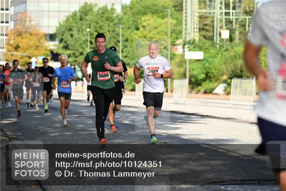 06.09.2026 - CURREX Alsterlauf Dr. Thomas Lammeyer http://msf.ph/oto/10124351 06.09.2026 09:41:21 Laufen 5402, 5606, 39, 2609 meine-sportfotos.de