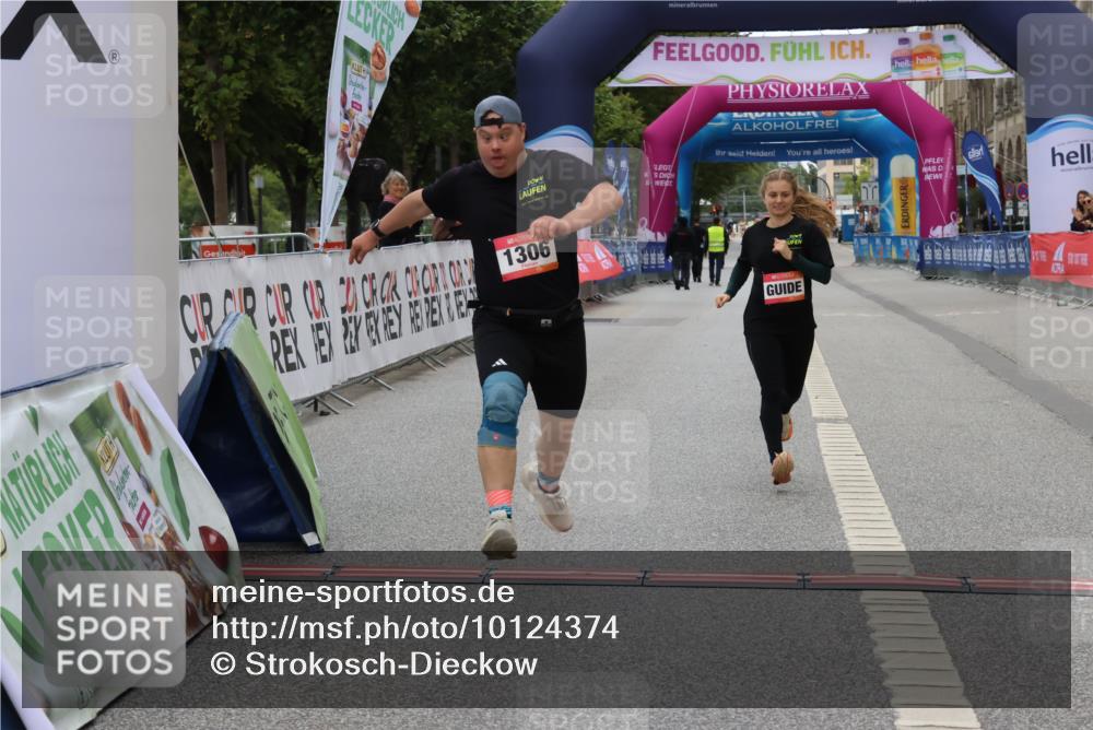 06.09.2026 - CURREX Alsterlauf Strokosch-Dieckow http://msf.ph/oto/10124374 06.09.2026 12:18:02 Ziel 1306 meine-sportfotos.de