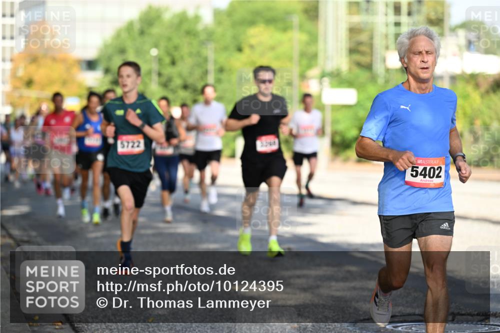 06.09.2026 - CURREX Alsterlauf Dr. Thomas Lammeyer http://msf.ph/oto/10124395 06.09.2026 09:41:25 Laufen 5722, 5402 meine-sportfotos.de