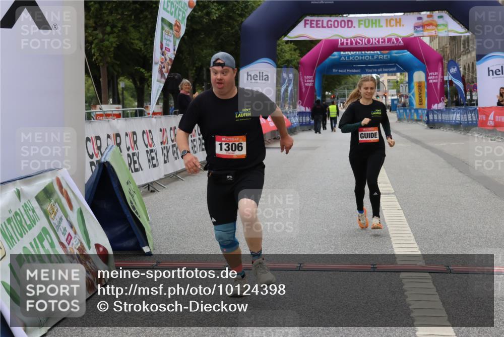 06.09.2026 - CURREX Alsterlauf Strokosch-Dieckow http://msf.ph/oto/10124398 06.09.2026 12:18:02 Ziel 1306 meine-sportfotos.de