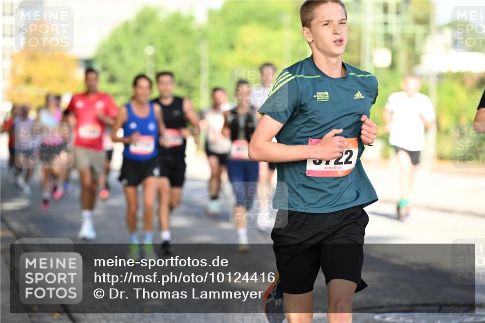 06.09.2026 - CURREX Alsterlauf Dr. Thomas Lammeyer http://msf.ph/oto/10124416 06.09.2026 09:41:27 Laufen 42, 22 meine-sportfotos.de