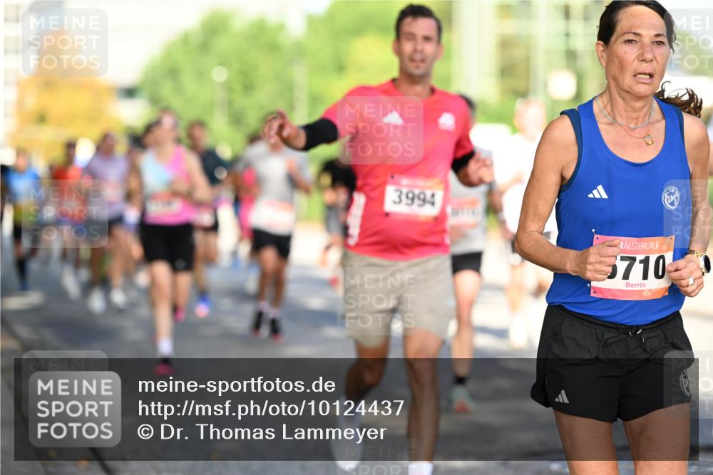 06.09.2026 - CURREX Alsterlauf Dr. Thomas Lammeyer http://msf.ph/oto/10124437 06.09.2026 09:41:29 Laufen 3994, 5710 meine-sportfotos.de