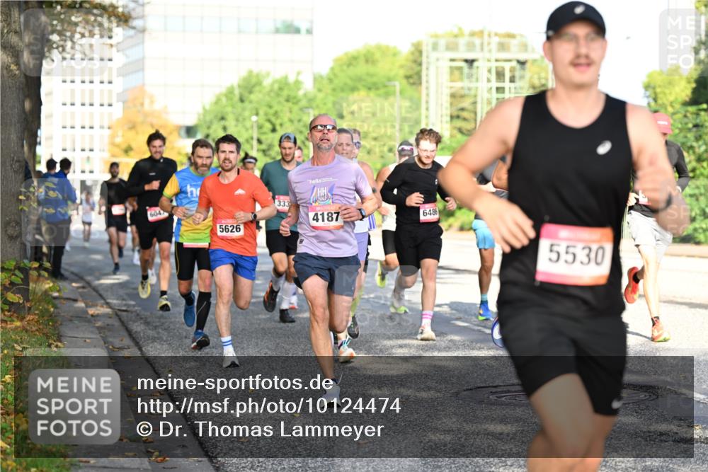 06.09.2026 - CURREX Alsterlauf Dr. Thomas Lammeyer http://msf.ph/oto/10124474 06.09.2026 09:41:33 Laufen 604, 5626, 333, 4187, 6486, 5530 meine-sportfotos.de