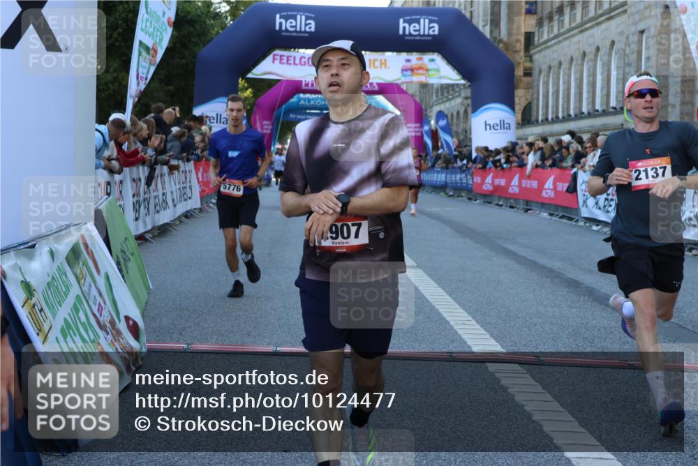 06.09.2026 - CURREX Alsterlauf Strokosch-Dieckow http://msf.ph/oto/10124477 06.09.2026 09:43:16 Ziel 2137, 2907, 3366, 3572, 3753, 4016, 5649, 5776, 5904, 5952, 5955, 5963, 6002, 6104, 8233, 8330 meine-sportfotos.de