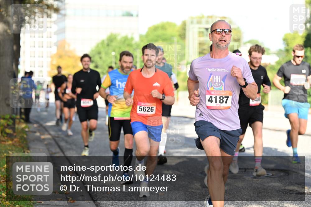 06.09.2026 - CURREX Alsterlauf Dr. Thomas Lammeyer http://msf.ph/oto/10124483 06.09.2026 09:41:35 Laufen 5626, 4187 meine-sportfotos.de