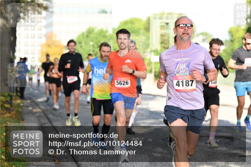 06.09.2026 - CURREX Alsterlauf Dr. Thomas Lammeyer http://msf.ph/oto/10124484 06.09.2026 09:41:35 Laufen 5626, 4187 meine-sportfotos.de