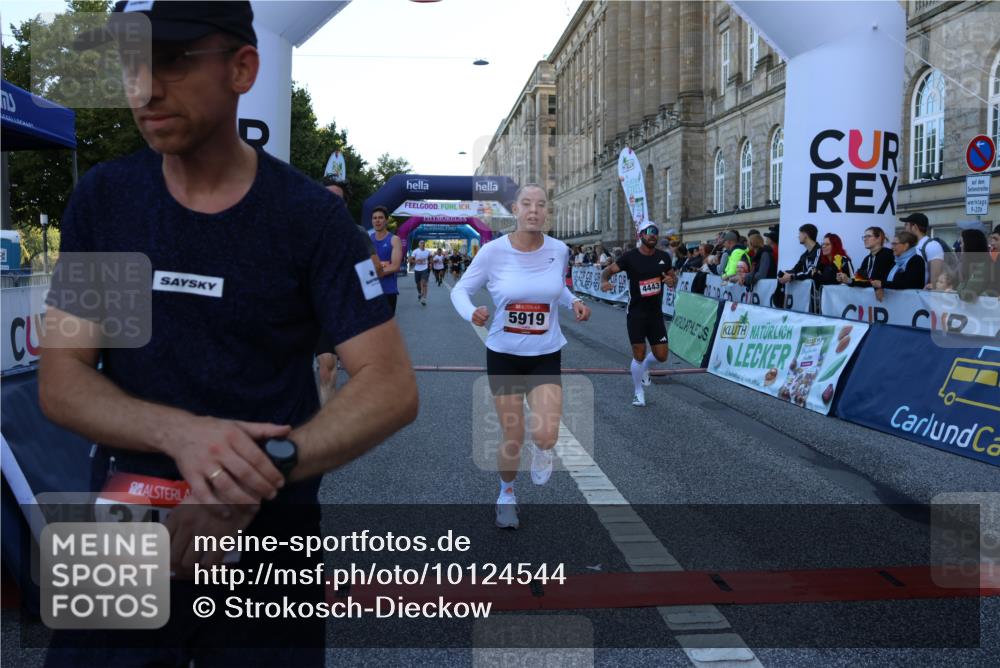 06.09.2026 - CURREX Alsterlauf Strokosch-Dieckow http://msf.ph/oto/10124544 06.09.2026 09:43:28 Ziel 3489, 3814, 4016, 4089, 4397, 4443, 4505, 4988, 5370, 5919, 6104, 6192, 6267, 6326, 8164 meine-sportfotos.de