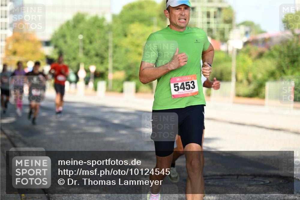 06.09.2026 - CURREX Alsterlauf Dr. Thomas Lammeyer http://msf.ph/oto/10124545 06.09.2026 09:41:45 Laufen 5453 meine-sportfotos.de