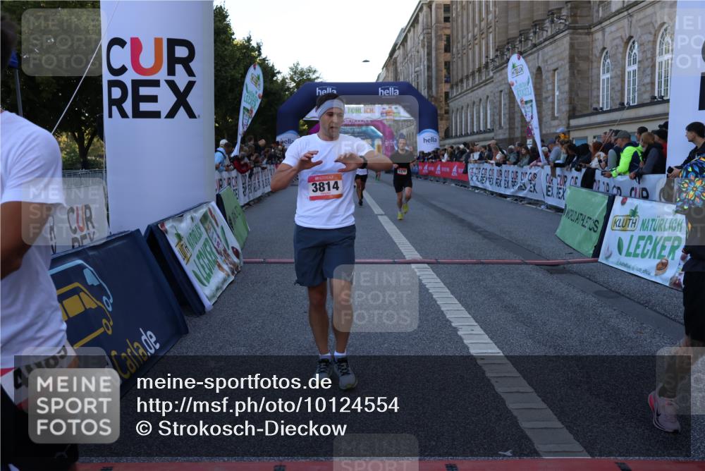 06.09.2026 - CURREX Alsterlauf Strokosch-Dieckow http://msf.ph/oto/10124554 06.09.2026 09:43:32 Ziel 3489, 3523, 3524, 3561, 3814, 4089, 4397, 4443, 4505, 5370, 5919, 8164, 8316 meine-sportfotos.de