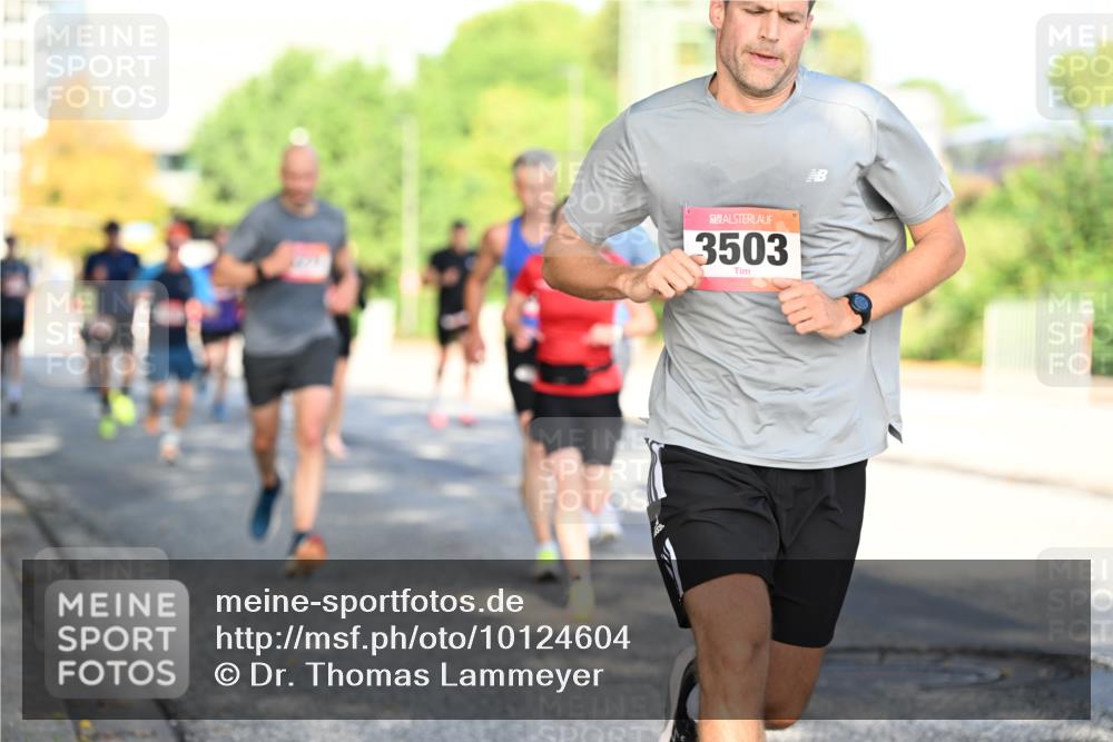 06.09.2026 - CURREX Alsterlauf Dr. Thomas Lammeyer http://msf.ph/oto/10124604 06.09.2026 09:41:53 Laufen 3503 meine-sportfotos.de