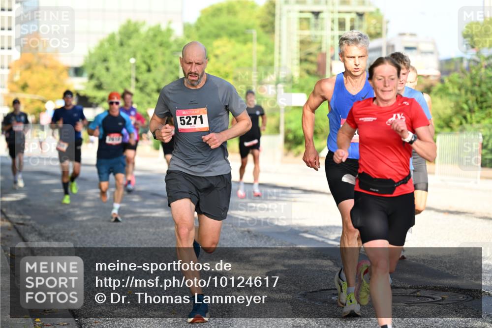 06.09.2026 - CURREX Alsterlauf Dr. Thomas Lammeyer http://msf.ph/oto/10124617 06.09.2026 09:41:54 Laufen 5271 meine-sportfotos.de