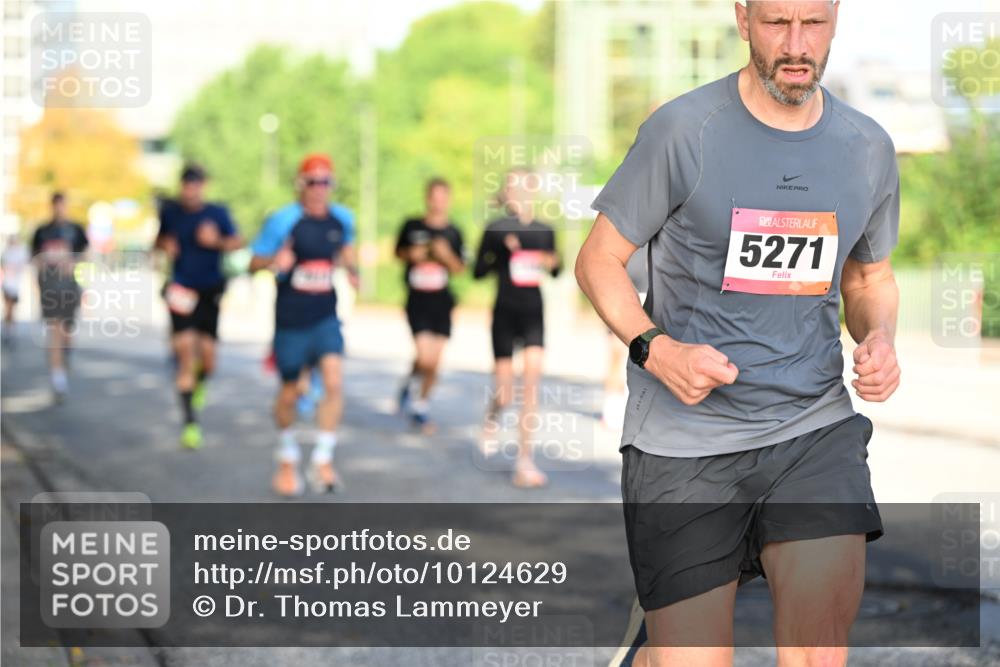 06.09.2026 - CURREX Alsterlauf Dr. Thomas Lammeyer http://msf.ph/oto/10124629 06.09.2026 09:41:56 Laufen 5271 meine-sportfotos.de