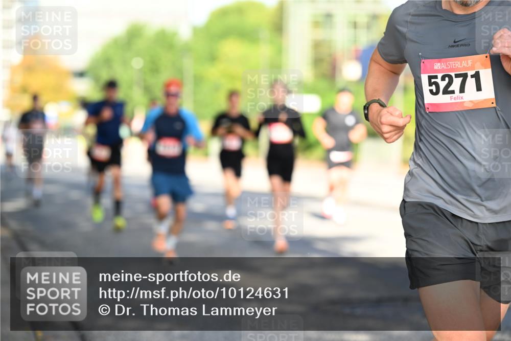 06.09.2026 - CURREX Alsterlauf Dr. Thomas Lammeyer http://msf.ph/oto/10124631 06.09.2026 09:41:56 Laufen 5271 meine-sportfotos.de
