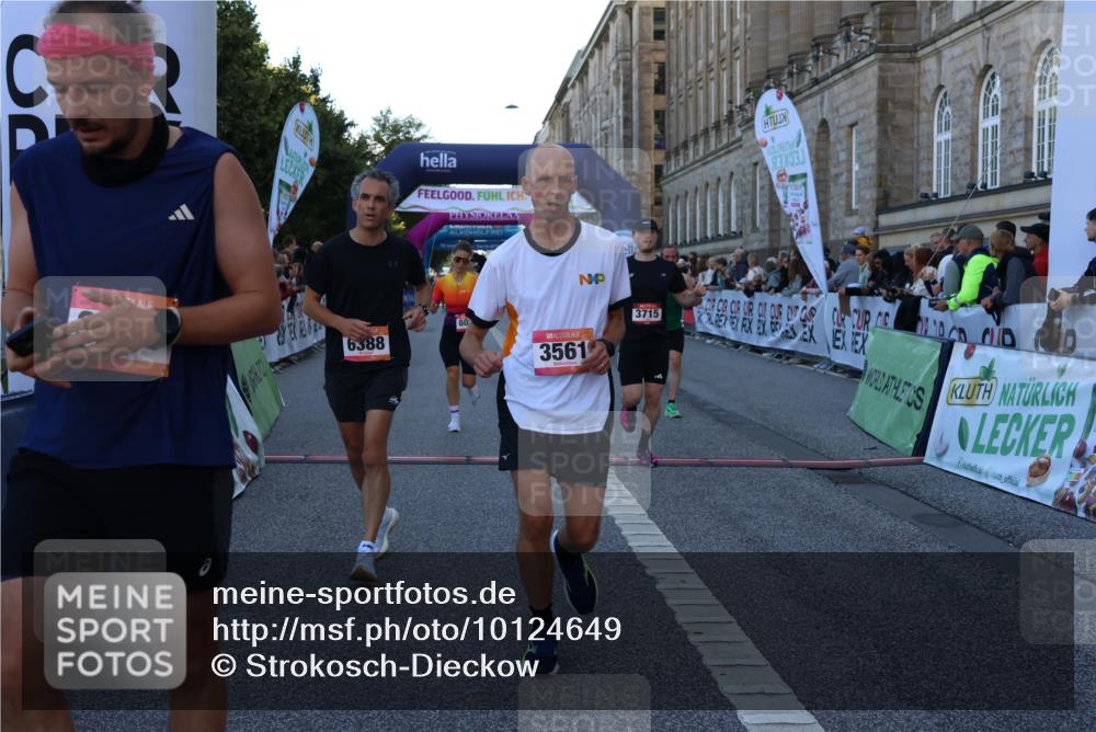 06.09.2026 - CURREX Alsterlauf Strokosch-Dieckow http://msf.ph/oto/10124649 06.09.2026 09:43:40 Ziel 2166, 2245, 3197, 3523, 3524, 3561, 3715, 5098, 5370, 6371, 6388, 8036, 8316 meine-sportfotos.de