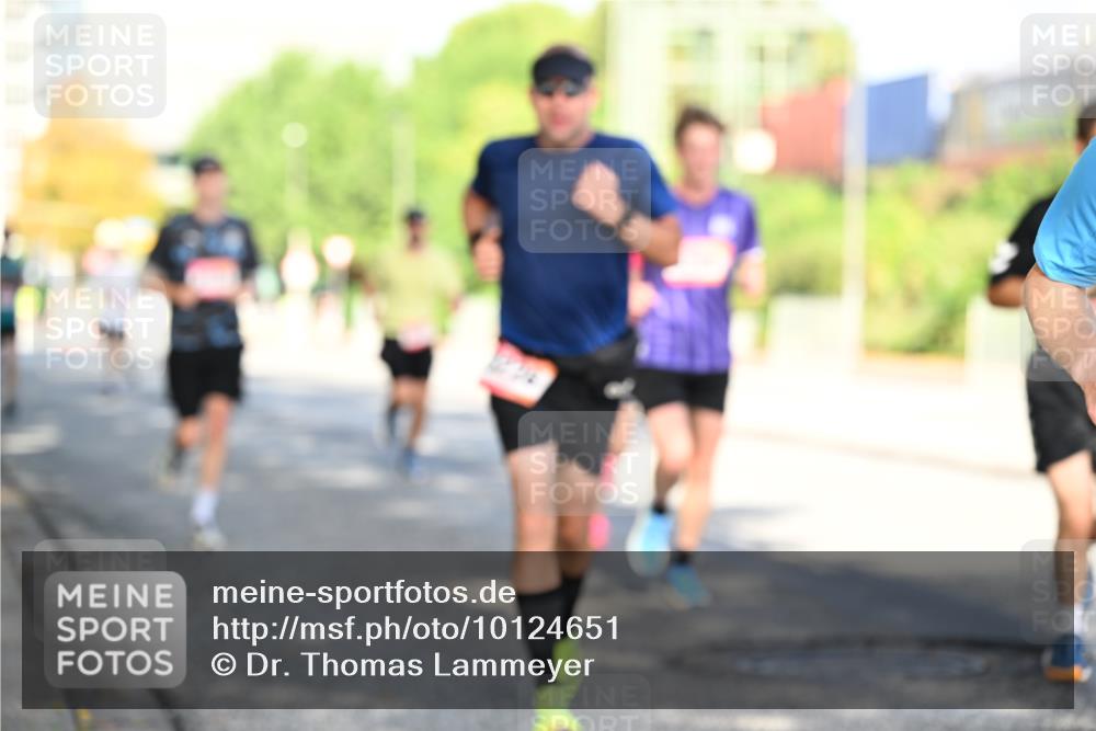 06.09.2026 - CURREX Alsterlauf Dr. Thomas Lammeyer http://msf.ph/oto/10124651 06.09.2026 09:41:59 Laufen  meine-sportfotos.de