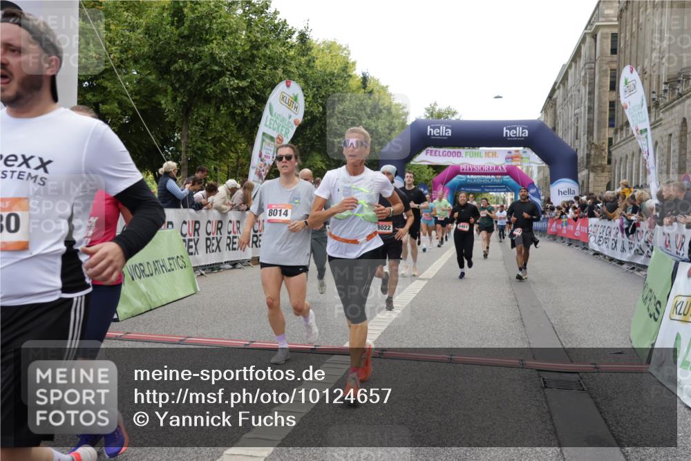 06.09.2026 - CURREX Alsterlauf Yannick Fuchs http://msf.ph/oto/10124657 06.09.2026 10:03:29 Ziel 2280, 2323, 2334, 2447, 2522, 2740, 2741, 2820, 3227, 3252, 3367, 3625, 3874, 4777, 5330, 5360, 5408, 5461, 5651, 6290, 6345, 6355, 8022, 8150, 8279 meine-sportfotos.de