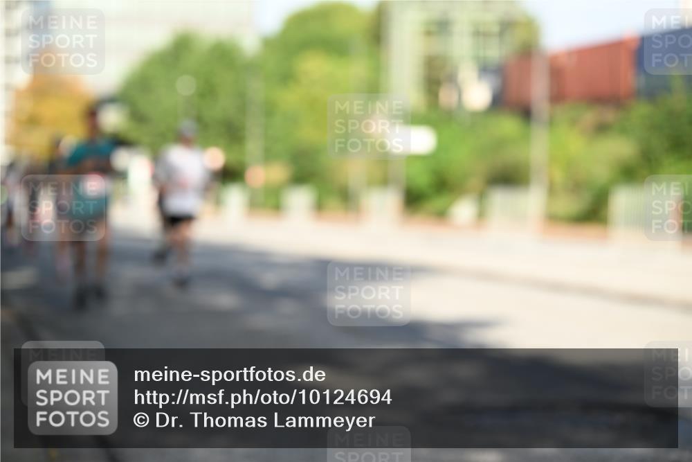06.09.2026 - CURREX Alsterlauf Dr. Thomas Lammeyer http://msf.ph/oto/10124694 06.09.2026 09:42:03 Laufen  meine-sportfotos.de