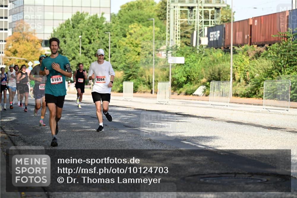 06.09.2026 - CURREX Alsterlauf Dr. Thomas Lammeyer http://msf.ph/oto/10124703 06.09.2026 09:42:04 Laufen 6420, 412, 6161, 8264, 4011 meine-sportfotos.de