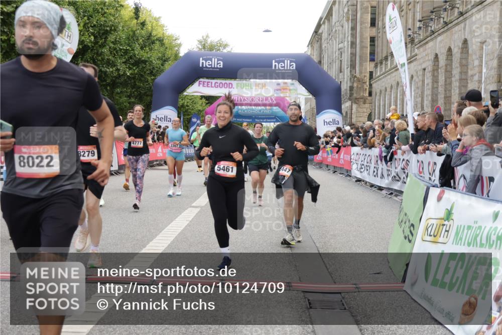 06.09.2026 - CURREX Alsterlauf Yannick Fuchs http://msf.ph/oto/10124709 06.09.2026 10:03:31 Ziel 2280, 2447, 2740, 2741, 2820, 3227, 3252, 3367, 3625, 4777, 5087, 5330, 5360, 5408, 5461, 5651, 6290, 6292, 6344, 8022, 8279 meine-sportfotos.de