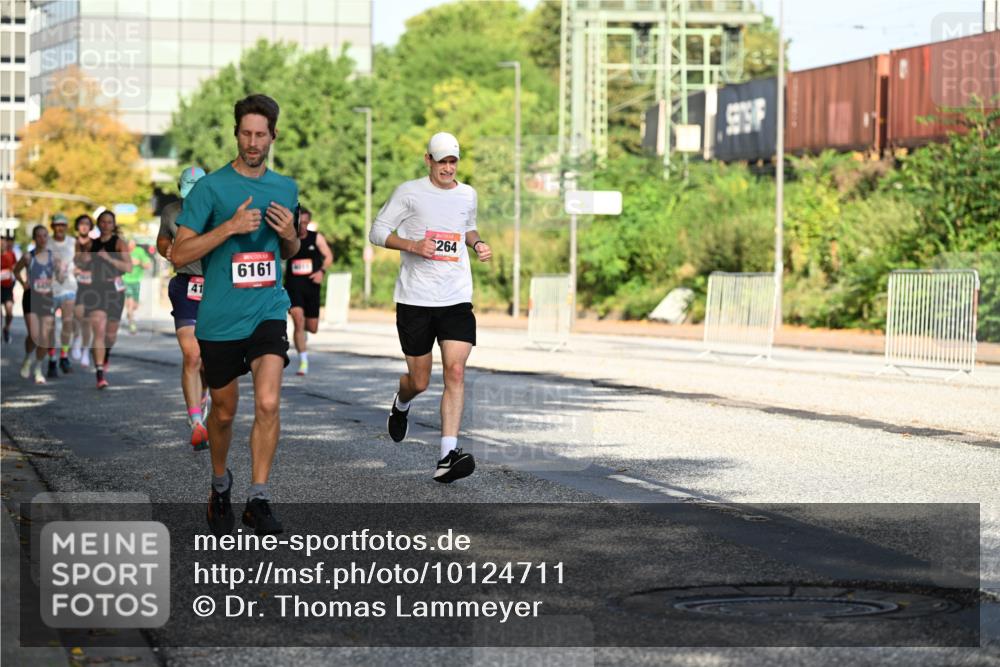 06.09.2026 - CURREX Alsterlauf Dr. Thomas Lammeyer http://msf.ph/oto/10124711 06.09.2026 09:42:05 Laufen 41, 6161, 264 meine-sportfotos.de