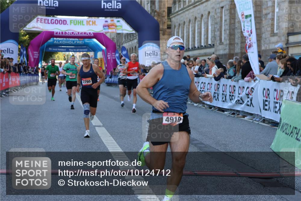 06.09.2026 - CURREX Alsterlauf Strokosch-Dieckow http://msf.ph/oto/10124712 06.09.2026 09:43:46 Ziel 2166, 2245, 2398, 2760, 3197, 3646, 3715, 4910, 5348, 5680, 5873, 5874, 6371, 8036 meine-sportfotos.de