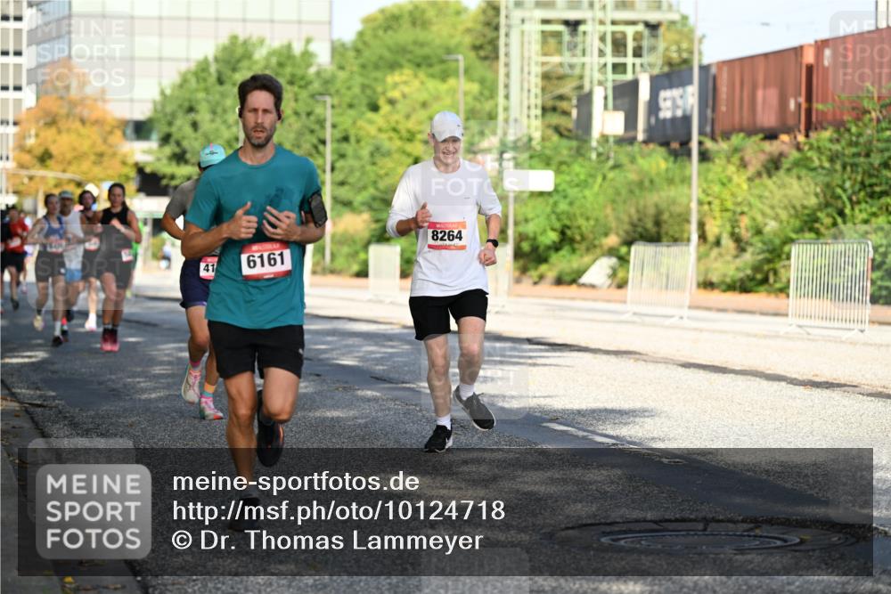 06.09.2026 - CURREX Alsterlauf Dr. Thomas Lammeyer http://msf.ph/oto/10124718 06.09.2026 09:42:05 Laufen 8264, 41, 6161 meine-sportfotos.de