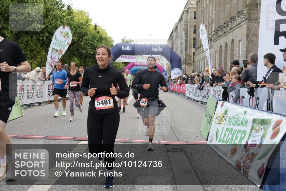 06.09.2026 - CURREX Alsterlauf Yannick Fuchs http://msf.ph/oto/10124736 06.09.2026 10:03:32 Ziel 2280, 2447, 2740, 2741, 2820, 3227, 3252, 3367, 3625, 3756, 4777, 5087, 5330, 5360, 5408, 5461, 5651, 6290, 6292, 6344, 8022, 8279 meine-sportfotos.de