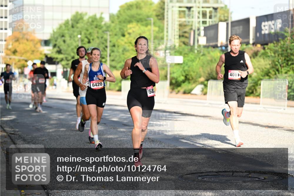 06.09.2026 - CURREX Alsterlauf Dr. Thomas Lammeyer http://msf.ph/oto/10124764 06.09.2026 09:42:10 Laufen 6420, 58, 4011 meine-sportfotos.de