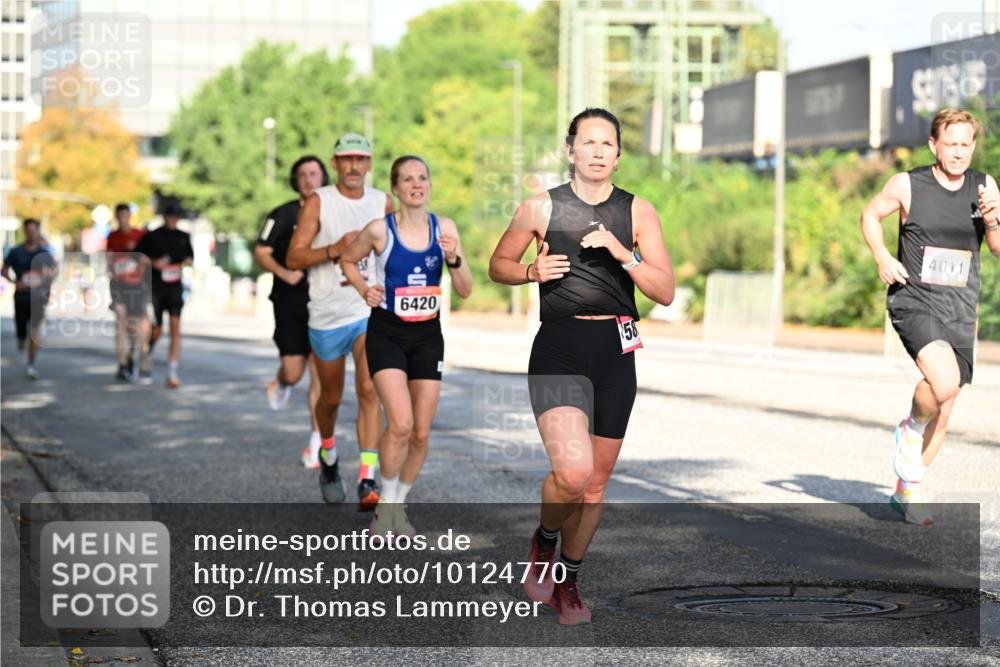 06.09.2026 - CURREX Alsterlauf Dr. Thomas Lammeyer http://msf.ph/oto/10124770 06.09.2026 09:42:10 Laufen 6420, 4011 meine-sportfotos.de