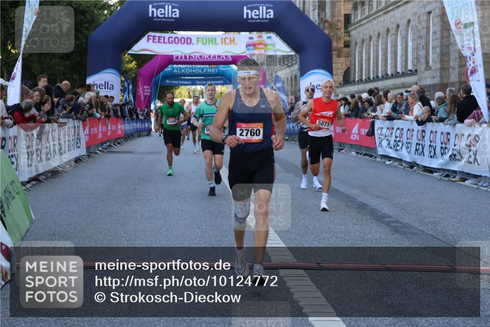 06.09.2026 - CURREX Alsterlauf Strokosch-Dieckow http://msf.ph/oto/10124772 06.09.2026 09:43:48 Ziel 2245, 2398, 2760, 3197, 3646, 4910, 5348, 5680, 5873, 5874, 6371 meine-sportfotos.de
