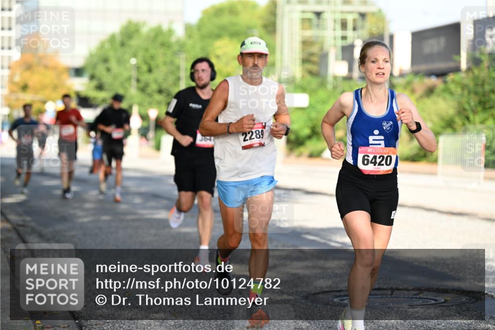 06.09.2026 - CURREX Alsterlauf Dr. Thomas Lammeyer http://msf.ph/oto/10124782 06.09.2026 09:42:12 Laufen 2289, 6420 meine-sportfotos.de