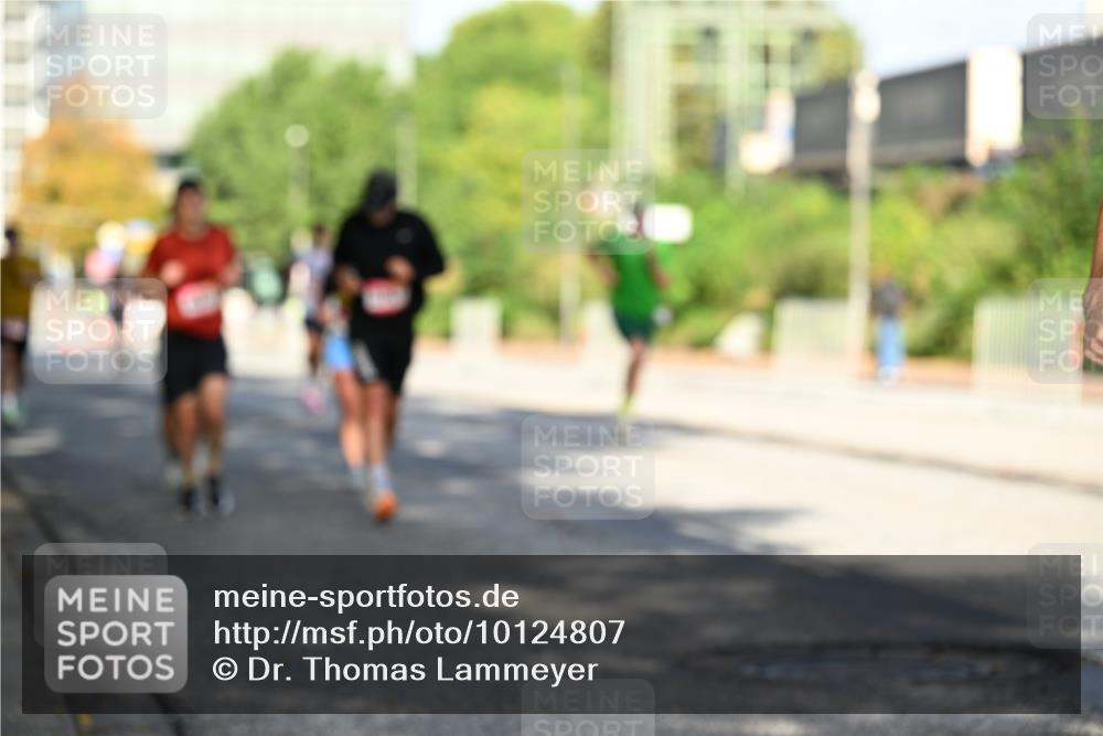 06.09.2026 - CURREX Alsterlauf Dr. Thomas Lammeyer http://msf.ph/oto/10124807 06.09.2026 09:42:14 Laufen  meine-sportfotos.de