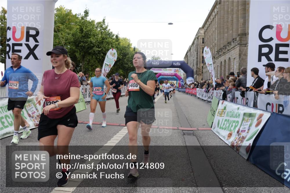 06.09.2026 - CURREX Alsterlauf Yannick Fuchs http://msf.ph/oto/10124809 06.09.2026 10:03:34 Ziel 2447, 2448, 2501, 2740, 2741, 2820, 2869, 3227, 3252, 3367, 3756, 4777, 5087, 5330, 5360, 5408, 5461, 6290, 6292, 6344, 8022, 8263, 8279, 8323 meine-sportfotos.de