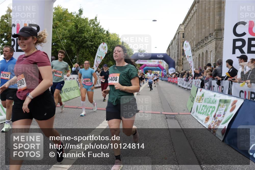 06.09.2026 - CURREX Alsterlauf Yannick Fuchs http://msf.ph/oto/10124814 06.09.2026 10:03:34 Ziel 2447, 2448, 2501, 2740, 2741, 2820, 2869, 3227, 3252, 3367, 3756, 4777, 5087, 5330, 5360, 5408, 5461, 6290, 6292, 6344, 8022, 8263, 8279, 8323 meine-sportfotos.de